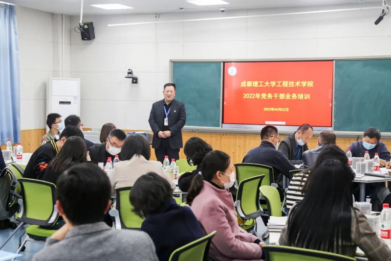 1649151779759061601.jpg 640 (2).jpg