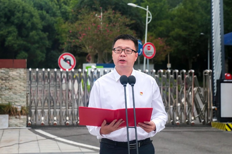 1728221675837090894.jpg 5.jpg