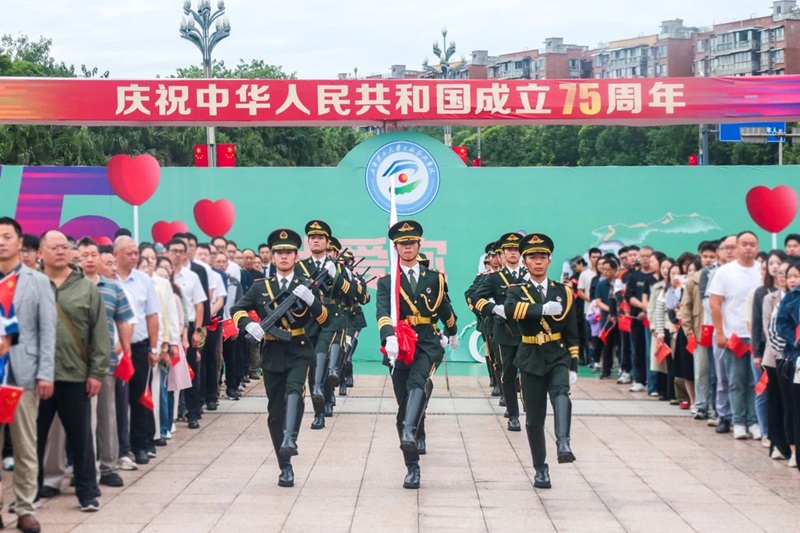 1728221692818000268.jpg 6.jpg